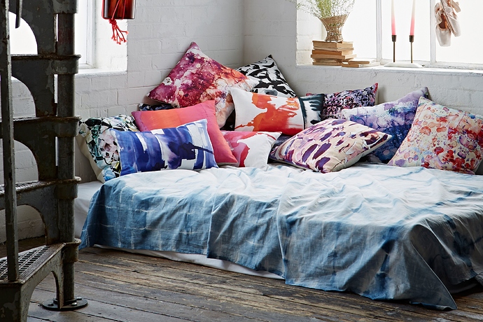 Beautiful-Floor-Bed-Ideas-The-Spruce-58dd71f13df78c51623a2c0f
